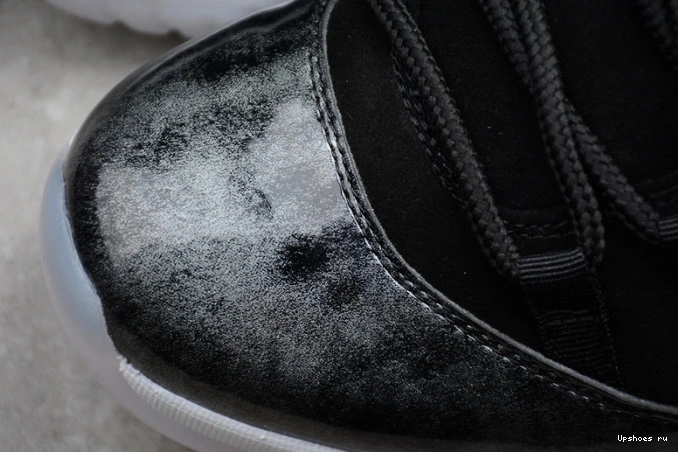 11 Low 528895-010 Retro Jordan  Barons 0731